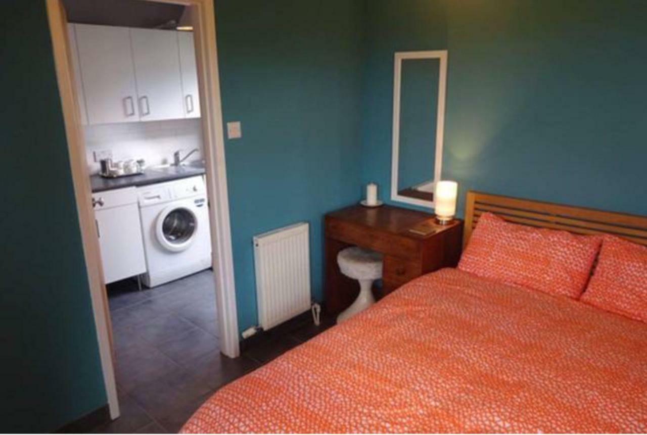 Little Trenoweth, With Rural Country Views Near Apartment
